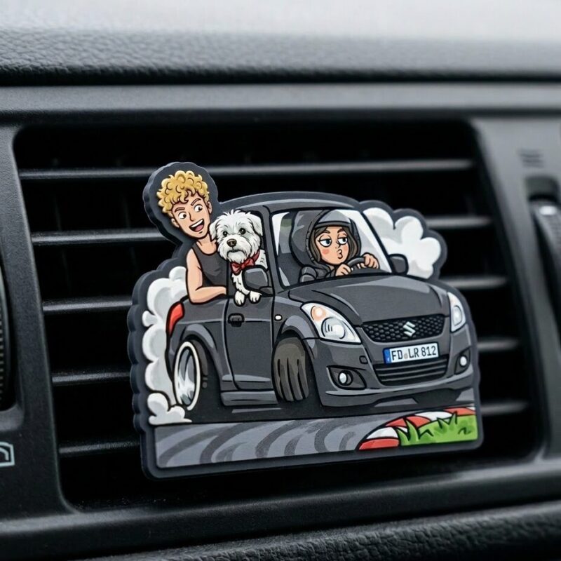 Personalizowany zapach do auta z grafiką cartoon Suzuki Swift pies i właściciele
